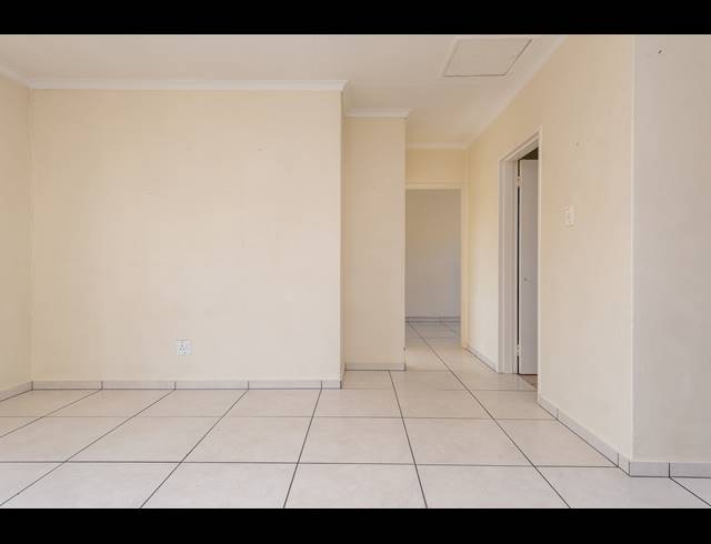 2 BEDROOM SIMPLEX FOR SALE IN LINMEYER